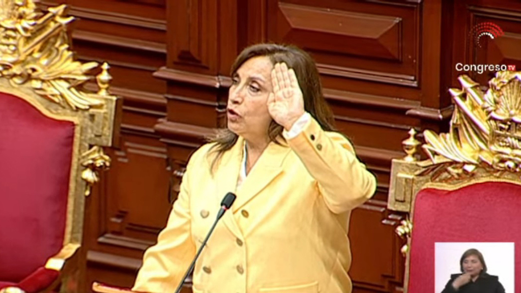 Dina Boluarte, nueva presidenta del Perú