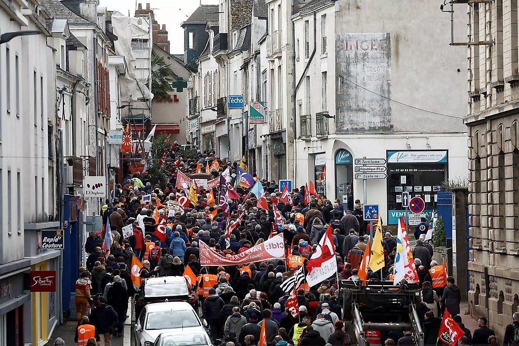 8 jornada de protestas consecutiva en Francia