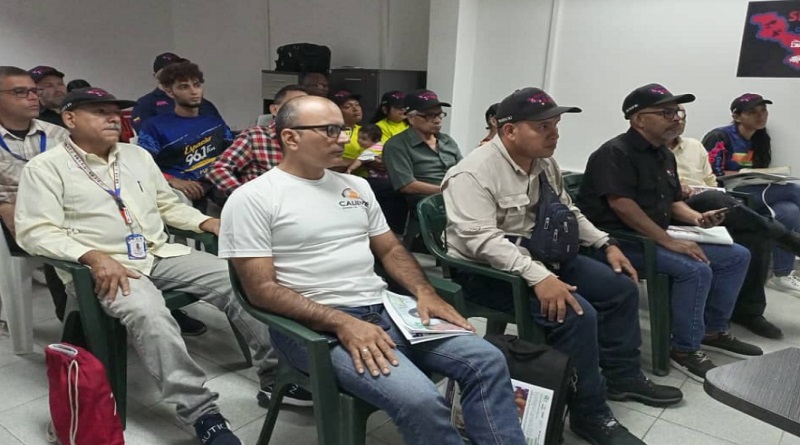 Integrantes de algunos medios comunitarios de Aragua
