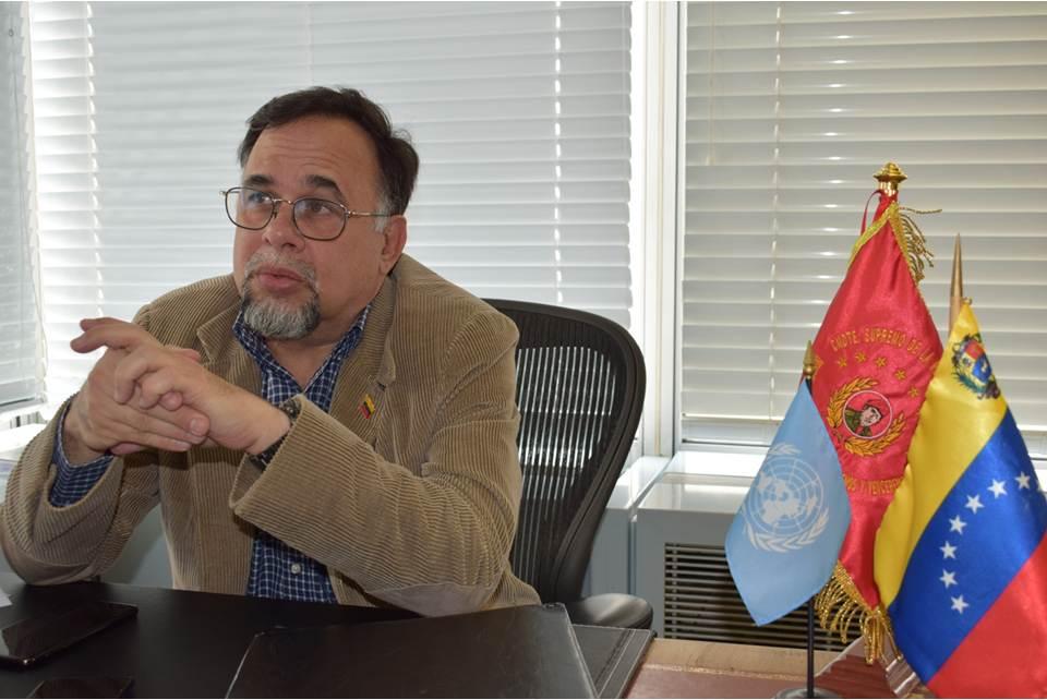 Rodulfo Pérez, Embajador de Venezuela ante la Unesco.