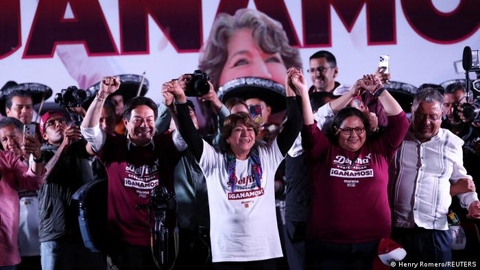 Delfina Gómez, candidata a gobernadora por el partido Morena
