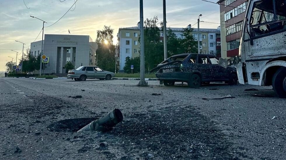 Restos de misiles en las calles de Kiev