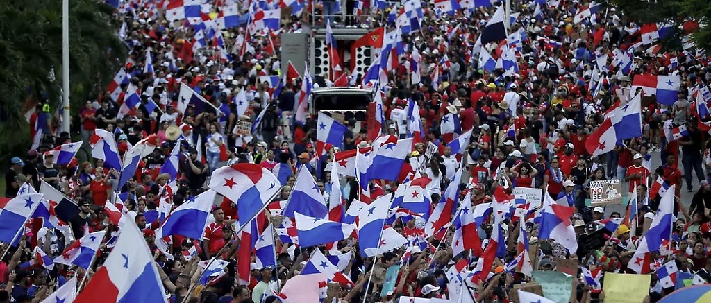 Una multitudinaria protesta en ciudad de Panamá