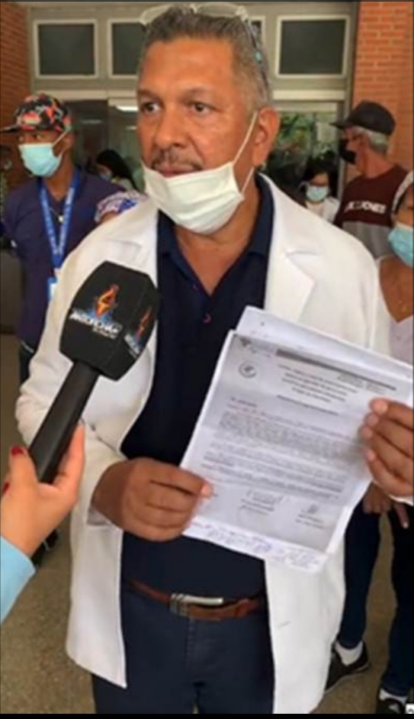 Dr. Eddy Rojas, médico suspendido